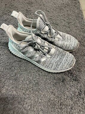 Adidas mens sneakers size 13